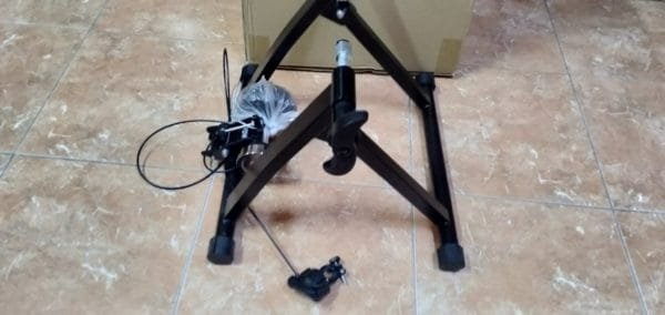 home-trainer-02 5 Speed Indoor Trainer