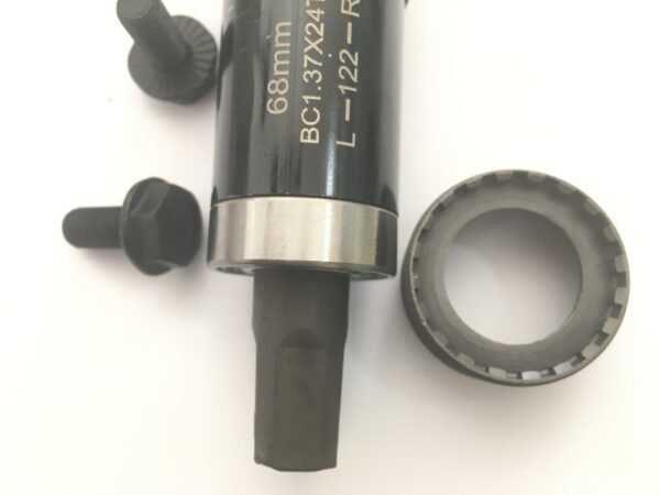 68mm / 122 bottom bracket