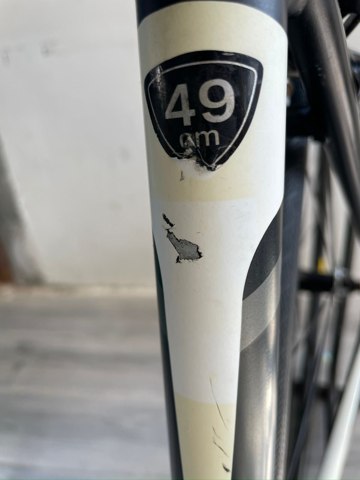 2015 Specialized Allez Sport-18