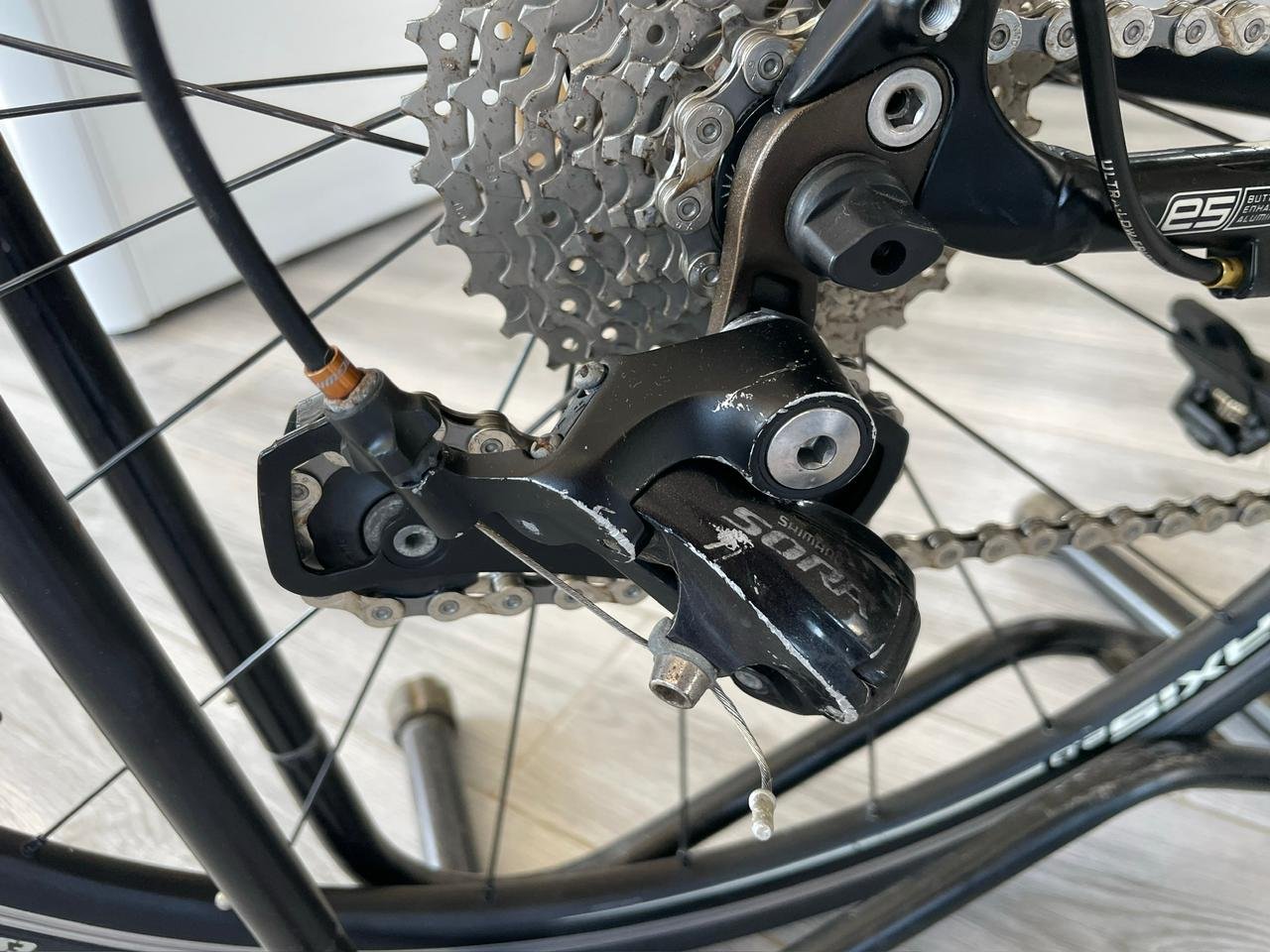 2015 Specialized Allez Sport-5