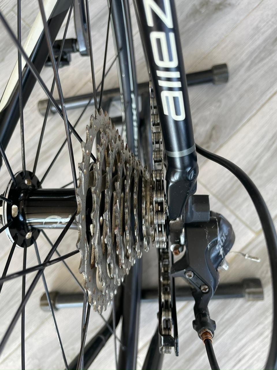 2015 Specialized Allez Sport-6