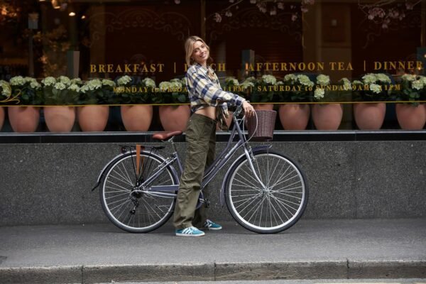 Wildtrak - Adult City Bike, 700C - 6 Speed, Shimano - Image 5