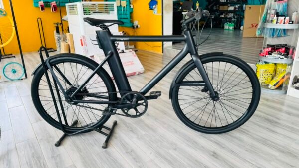 Cowboy 3 -1 USED: Cowboy 3 Classic Urban E-Bike | Low Mileage (230km) | Matte Black